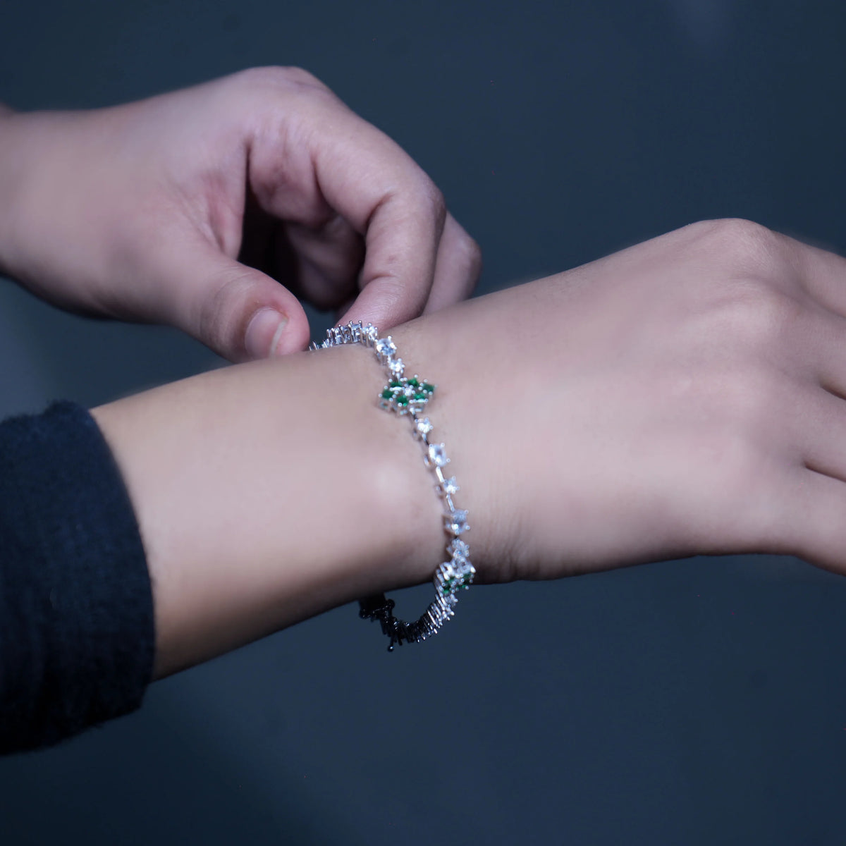 Emerald Elegance silver Bracelet