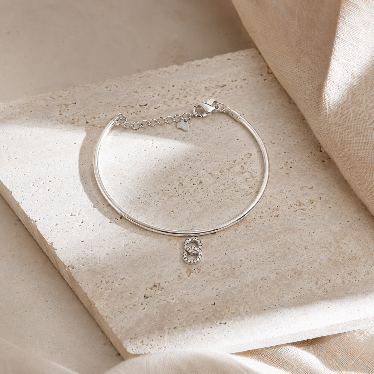 INFINITY CHARM SILVER CUFF KADA