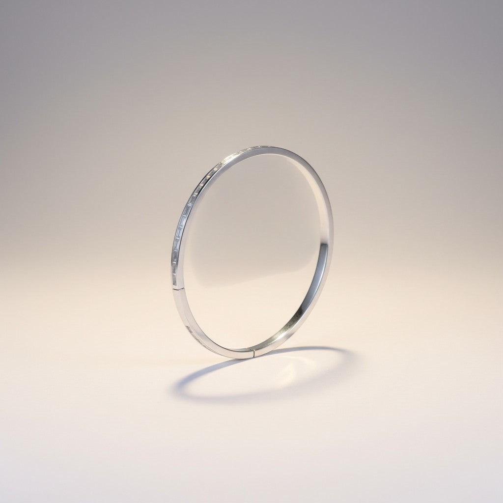 Timeless silver cuff kada