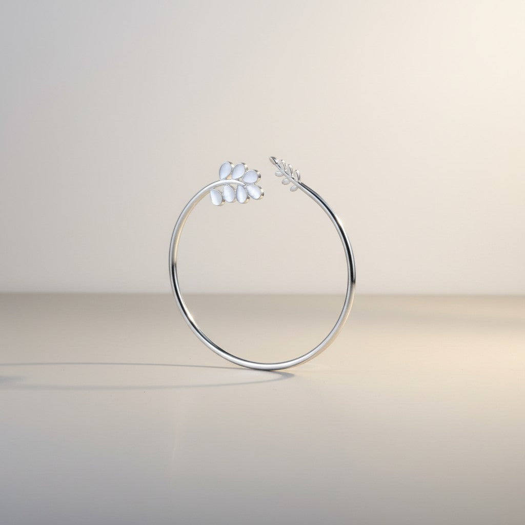 Silver Petal Cuff kada