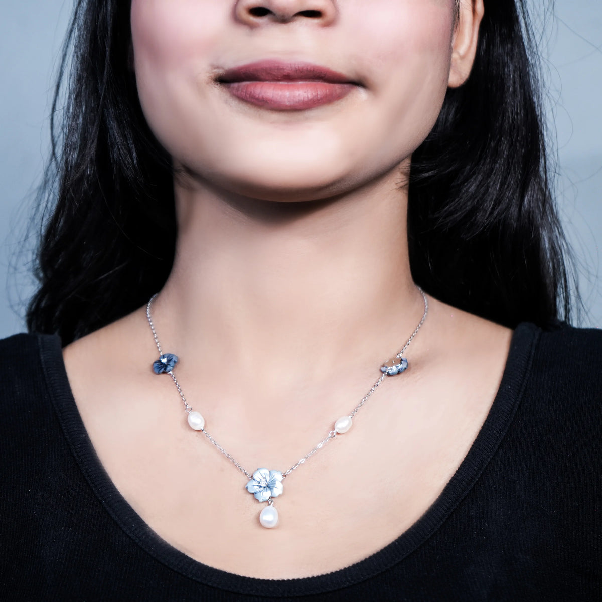 Pearl Blossom silver Necklace