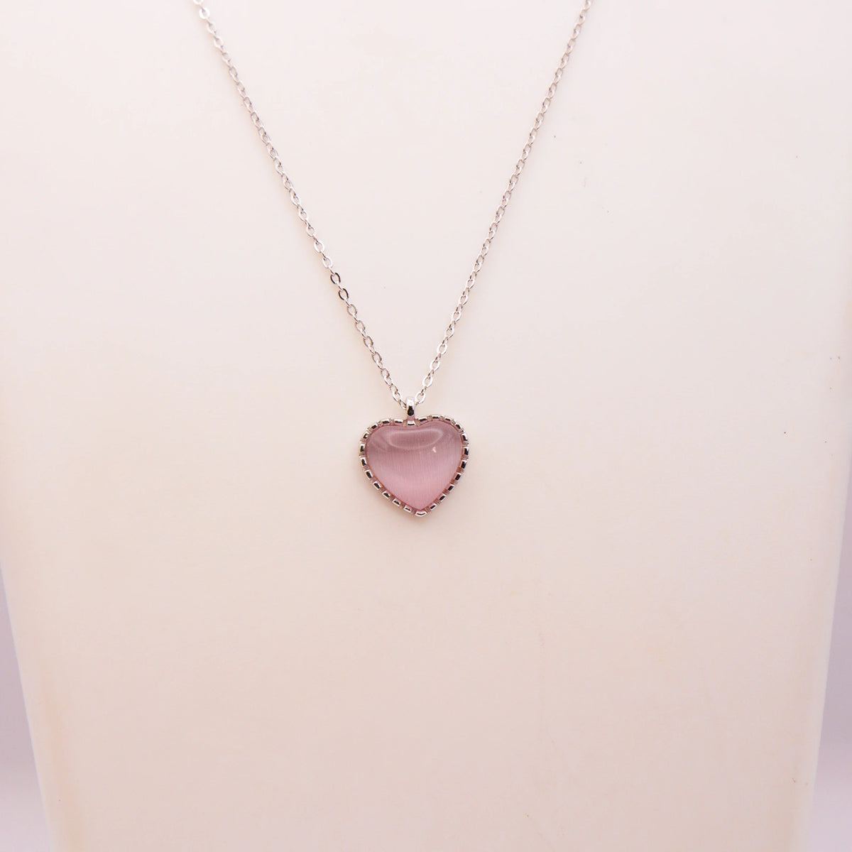 SILVER LOVE PENDENT WITH LINK CHAIN