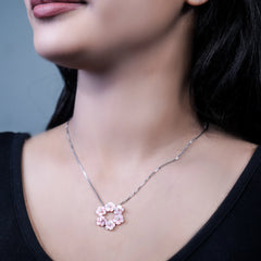 BLOSSOM ELEGANCE SILVER PENDENT