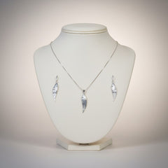 Silver Leaf Elegance Pendant set(16+2 INCH)