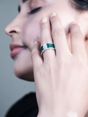 Vivid Harmony Silver Band Ring (Free Size)